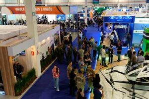 MundoGEO realiza em 2025 evento que reúne tecnologias dos setores de drones, espaço, inteligência geográfica e carros voadores
