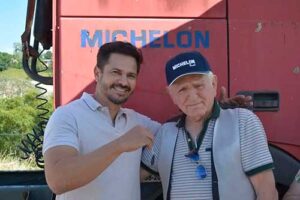 Rodojunior irá restaurar Volvo FH12 380 e carreta Randon Mercosul da Rodoviário Michelon