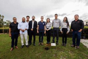 Governador conhece técnicas de silvicultura e de melhoramento genético de mudas da Aperam BioEnergia