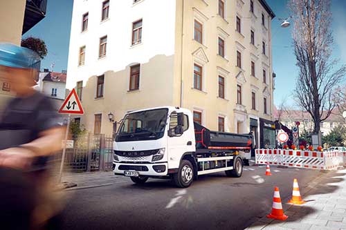 Marca FUSO da Daimler Truck apresenta novas versões do eCanter na feira Bauma 2025