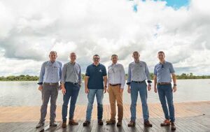 Kuhn celebra participação positiva com visita de diretoria global na Show Safra