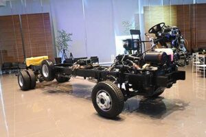 Mercedes-Benz lança chassi de micro-ônibus LO 916R dedicado para aplicações rurais