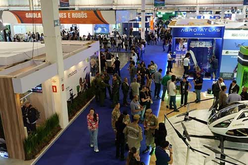 MundoGEO realiza em 2025 evento que reúne tecnologias dos setores de drones, espaço, inteligência geográfica e carros voadores