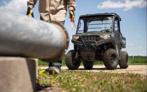 Polaris reforça presença no agronegócio e leva três grandes soluções off-road à Agrishow 2025