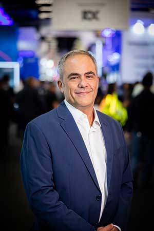 RX apresenta Rodrigo Moreno Bueno como novo gerente da FIEE
