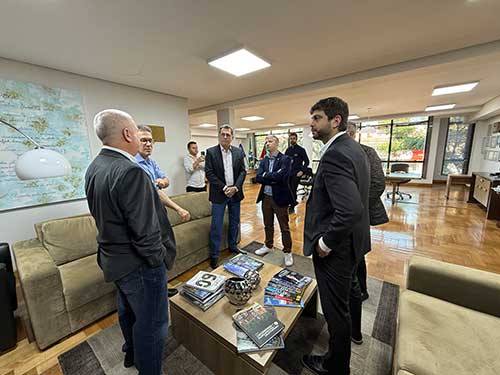 Governador de Minas Gerais, Romeu Zema, visita SETCERGS e apresenta avanços da gestão no estado