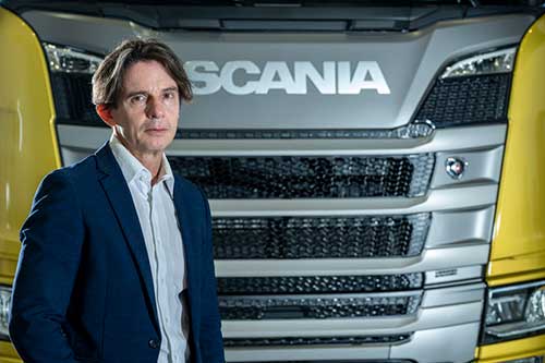 Scania lança novo caminhão a gás RH 460 6x4 na Agrishow 2025