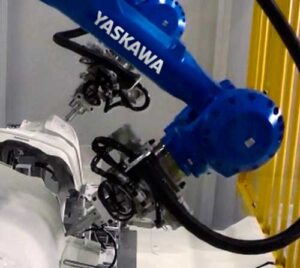 Célula de Solda YSH1 com Robô AR 2010 serão as atrações da Yaskawa Motoman na Expomafe 2025