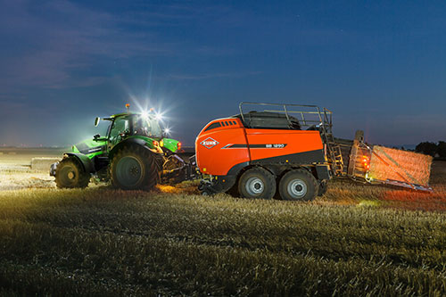 Kuhn do Brasil lança novas máquinas e tecnologia de sistema de direção nas 4 rodas na Agrishow 2025