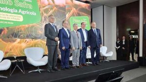 Paulo Teixeira defende mais irrigação, mecanização e acesso à tecnologia no Plano Safra 2025/26