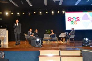 AGCO participa de evento promovido pela Ulbra sobre superação nas enchentes no Rio Grande do Sul