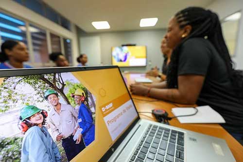 BASF investe R$ 8 milhões em 2024 para fortalecer educação STEM e geração de renda no Brasil