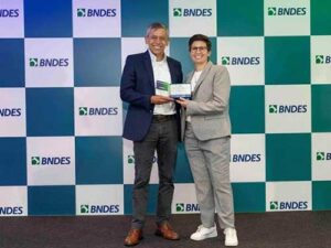 Banco CNH é destaque no prêmio “Reconhecimento BNDES” por seu papel no apoio à inovação