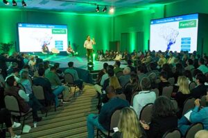 BioSummit traz representares da Embrapa, FGV, Imaflora, Consórcio da Amazônia Legal, Esalq/USP e Coopavel para falar de produção sustentável