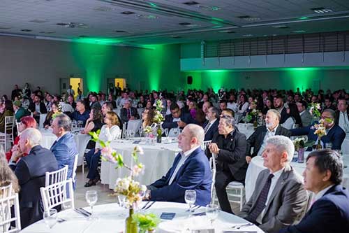 4ª Prêmio Consciência Ambiental / Immensità, além de premiação, traz seminário especial sobre temas ambientais