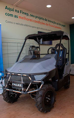 Equipamentos que avaliam fertilidade e umidade do solo, além de veículo elétrico para a agricultura de precisão, são as novidades da Falker para ajudar o agro a ser mais produtivo, eficaz e sustentável