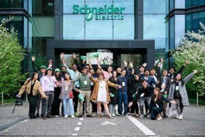 Estudantes podem ganhar até R$ 10 mil com ideias sustentáveis em competição global da Schneider Electric