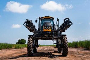 Valtra apresenta as melhores opções em máquinas agrícolas na Bahia Farm Show 2025