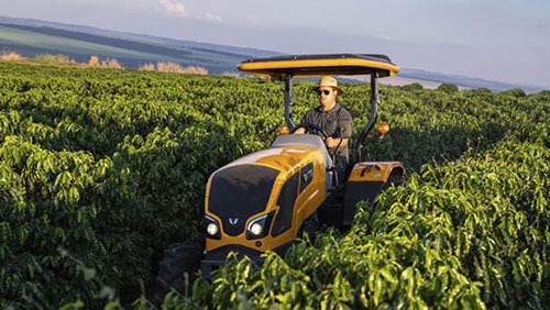 Valtra reforça seu papel na cafeicultura brasileirano Dia Nacional do Café