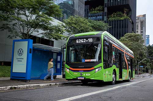  Volkswagen Caminhões e Ônibus roda e-Volksbus em clientes de São Paulo