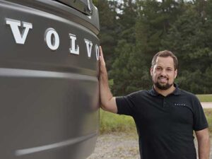 Volvo CE lança sua nova geração de caminhões articulados na América Latina