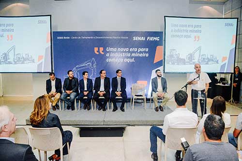  Minas Gerais ganha centro de treinamento inédito e atende demanda urgente da indústria pesada por mão de obra qualificada