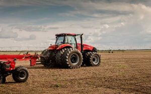 Maxum Brasif marca presença na Bahia Farm Show com portfólio Case IH e novas parcerias