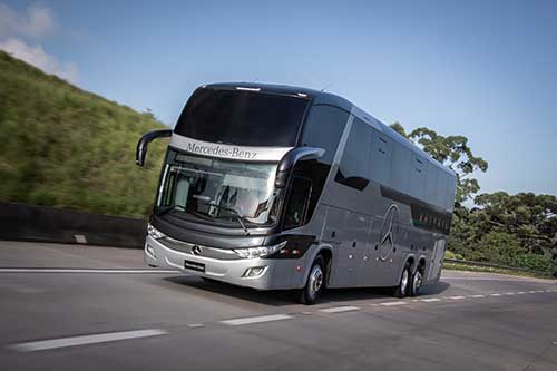 Mercedes-Benz apresenta tecnologia do FleetBus no evento Frotas Conectadas 2025