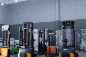 Segundo pesquisa, procura por empilhadeiras patoladas salta 61% e aponta nova tendência na logística