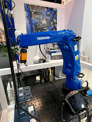 Yaskawa Motoman lança na Fispal 2025 o robô inteligente Next 10