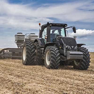 AGCO destaca importância do uso correto de tratores e implementos agrícolas no Congresso Nacional da Bioenergia