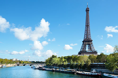 SB COP e Schneider Electric promovem encontro estratégico em Paris