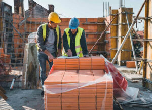 Faturamento da indústria de materiais de construção cresce em junho e ABRAMAT projeta alta de 2,8% em 2025