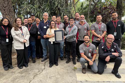 Centro técnico da Cummins Brasil conquista certificação inédita e se consolida como referência global