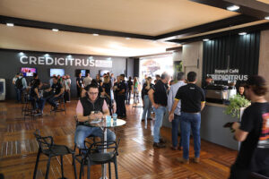 COOPERCITRUS EXPO ENTRA NO 3º DIA DE NEGÓCIOS