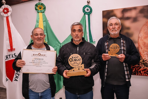 Minha vida já mudou”: primeiro produtor Super Ouro do Brasil recebe troféu da ExpoQueijo