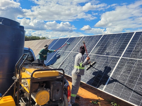 Falta de manutenção pode reduzir em até 20% a geração anual de energia solar em usinas, alerta especialista da L8 Energy