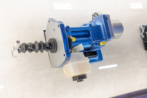  Master amplia portfólio da linha de aftermarket Masterflex com Servo de embreagem ECA, novas opções de válvulas e sensores