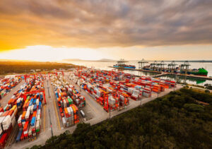 Porto Itapoá é o terminal portuário mais inovador do Sul