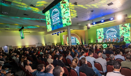 Pioneira no desenvolvimento de moléculas, Sumitomo Chemical apresenta amplo portfólio para a cultura da soja no Congresso Brasileiro da oleaginosa