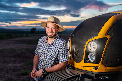 Valtra promove campanha especial para homenagear Valtreiros 