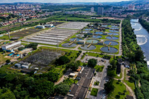 Andrade Gutierrez abre seleção para fornecedores do setor de Saneamento A iniciativa busca aproximar a companhia de empresas nacionais e internacionais que tenham propostas inovadoras e tecnológicas como diferencial competitivo