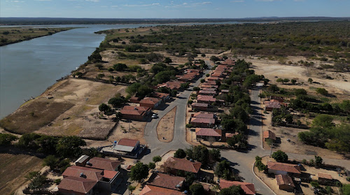  Obras de pavimentação executadas pela Codevasf beneficiam mais de 50 mil pessoas em municípios da Bahia