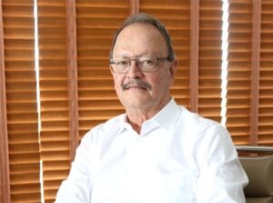 Brasil precisa reagir ao tarifaço dos EUA e enfrentar a invasão chinesa com competitividade