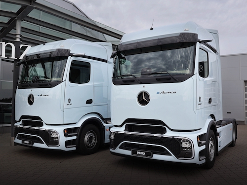  Mercedes-Benz Trucks entrega os primeiros caminhões elétricos eActros 600 para a Lituânia