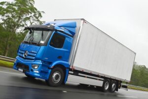 Caminhão elétrico eActros 400 atinge índices ainda maiores de autonomia em novo teste realizado pela Mercedes-Benz do Brasil