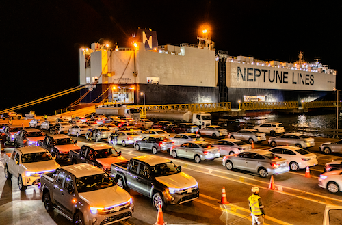 Porto de Paranaguá amplia linhas marítimas de veículos com chegada do Neptune Hellas