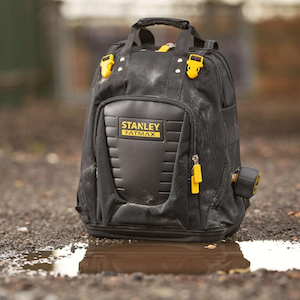  Com garantia de resistência e durabilidade, STANLEY apresenta nova mochila de acesso rápido FATMAX