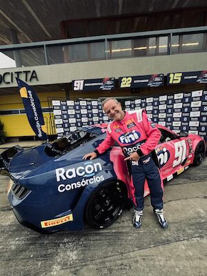 Rubens Barrichello é o novo embaixador da Racon Consórcios