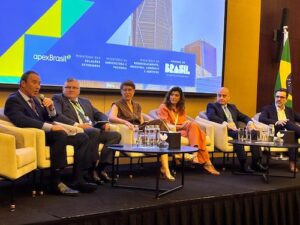 ApexBrasil abre 10ª edição do Encontro de SECOMs, SECTECs e Adidos Agrícolas em Dubai